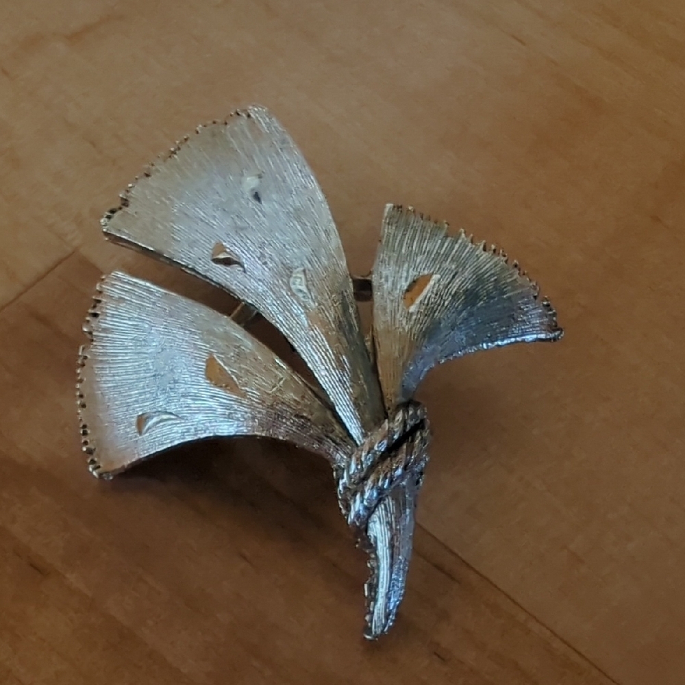Vintage JJ Silver-Tone Brooch